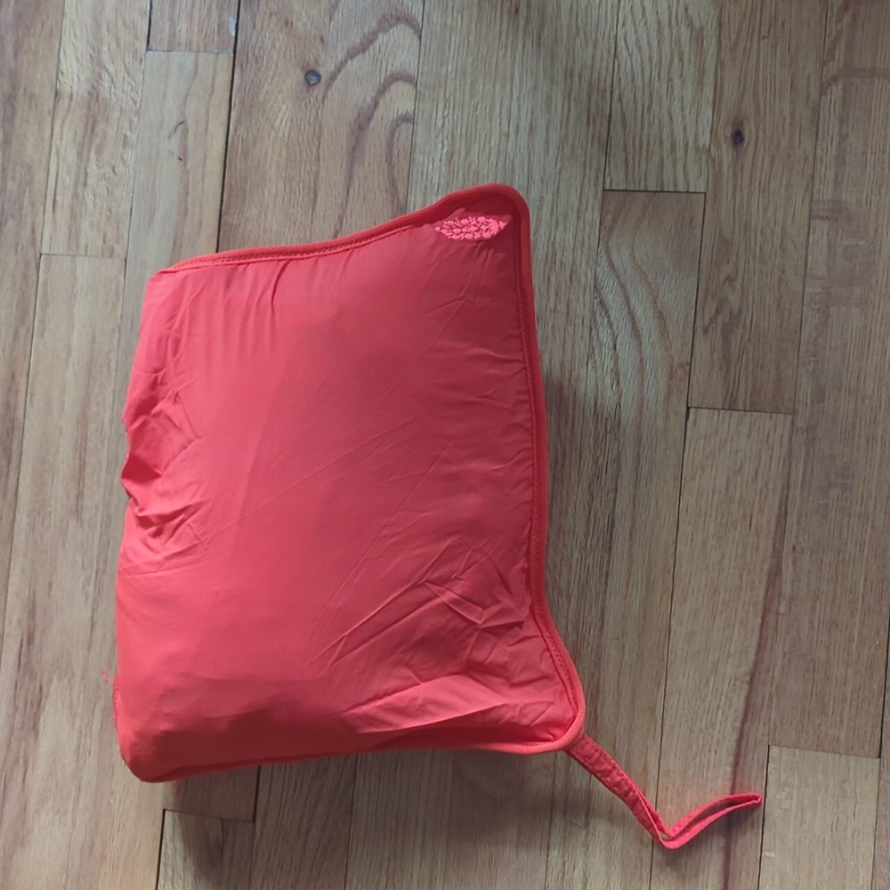 Pippa Packable Pullover Puffer NWT - image 6